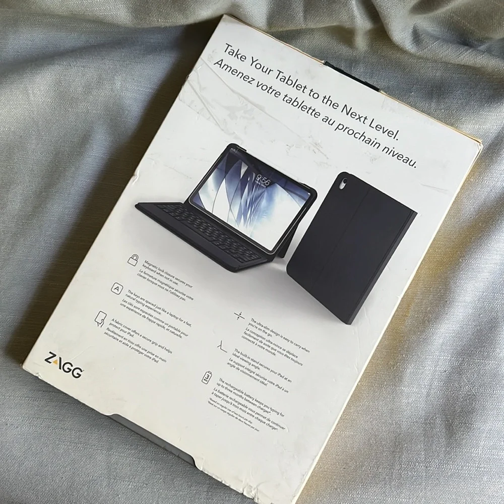 ZAGG Messenger Folio Tablet Keyboard and Case for 11-inch iPad Pro